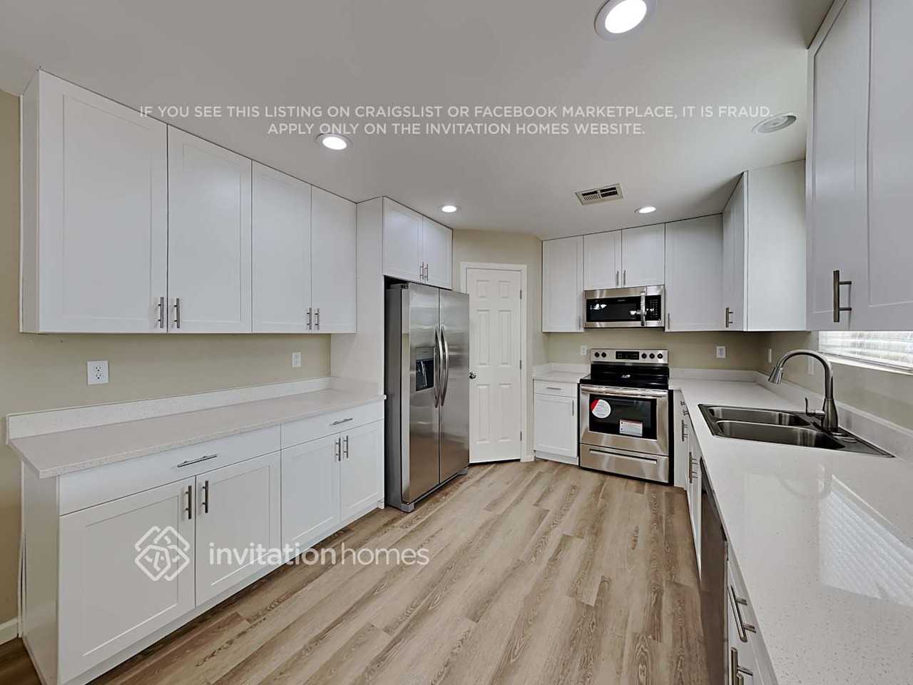 7315 W Magdalena Ln - Photo 6 of 19