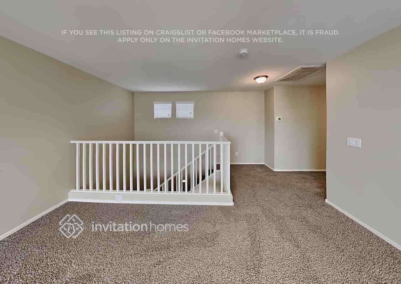 7315 W Magdalena Ln - Photo 7 of 19