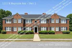 featured image of 1111 N Madison St #1