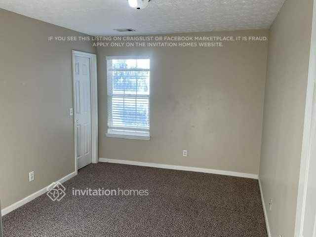 328 Pebblestone Dr - Photo 5 of 9