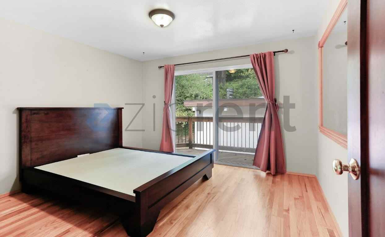 14222 Se Allen Rd - Photo 7 of 20