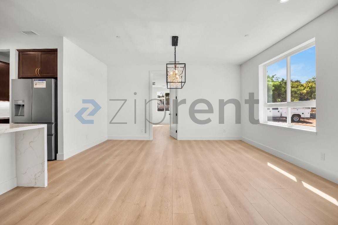1515 Birch Ave - Photo 5 of 23