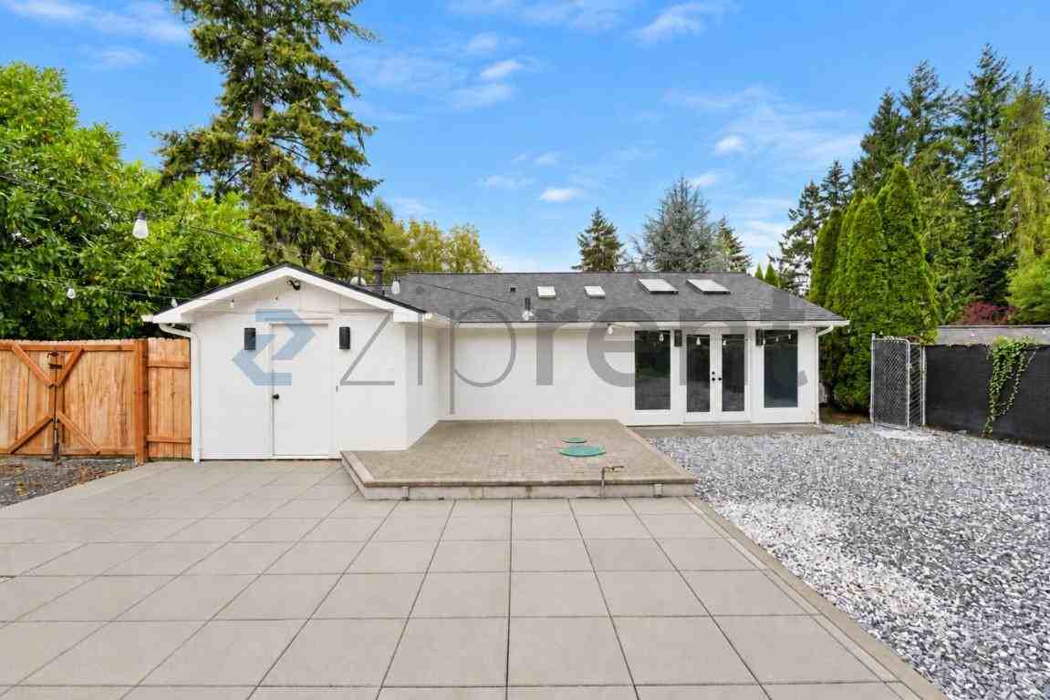 1420 S 359th St - Photo 5 of 17