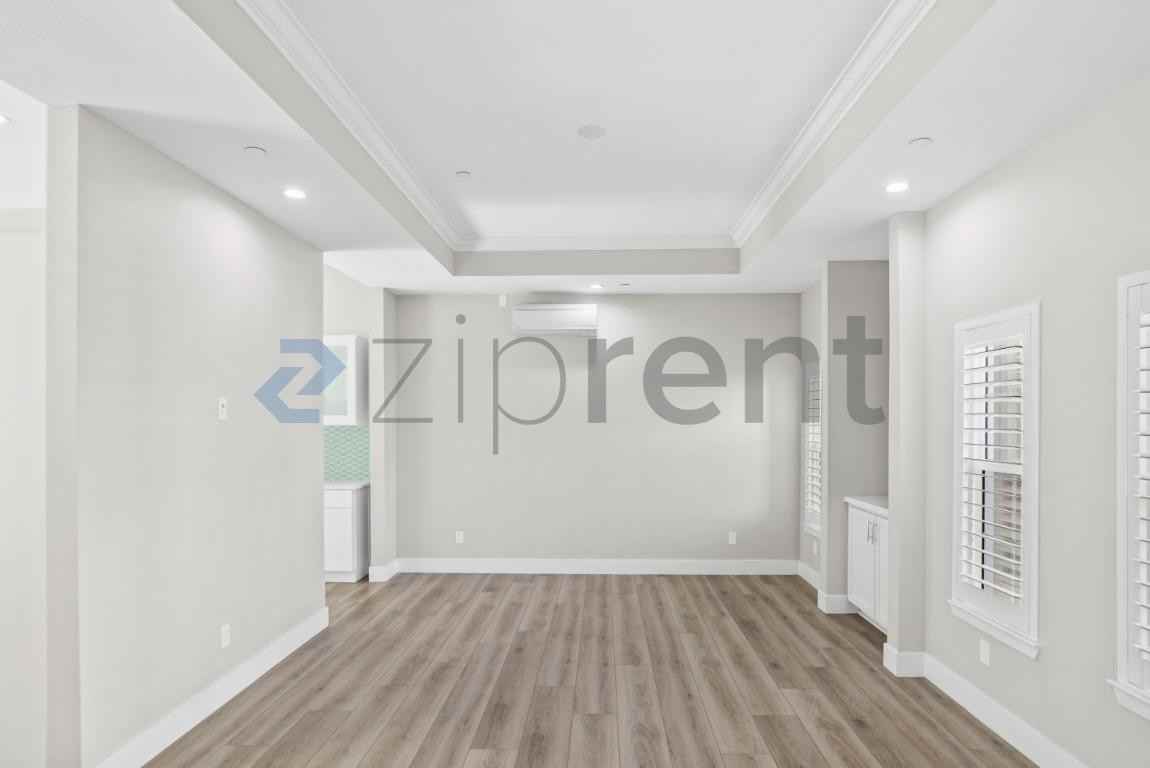 1701 Ringwood Ave - Photo 6 of 34