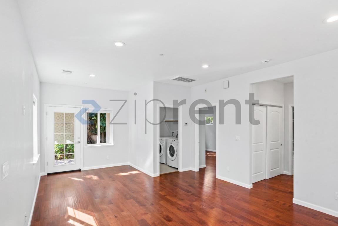 311 Dana St - Photo 4 of 27