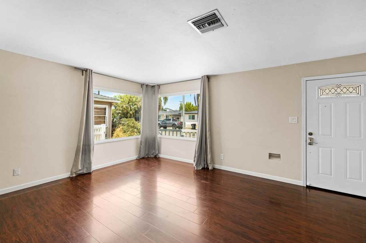 4926 63rd St #1 - Photo 4 of 15