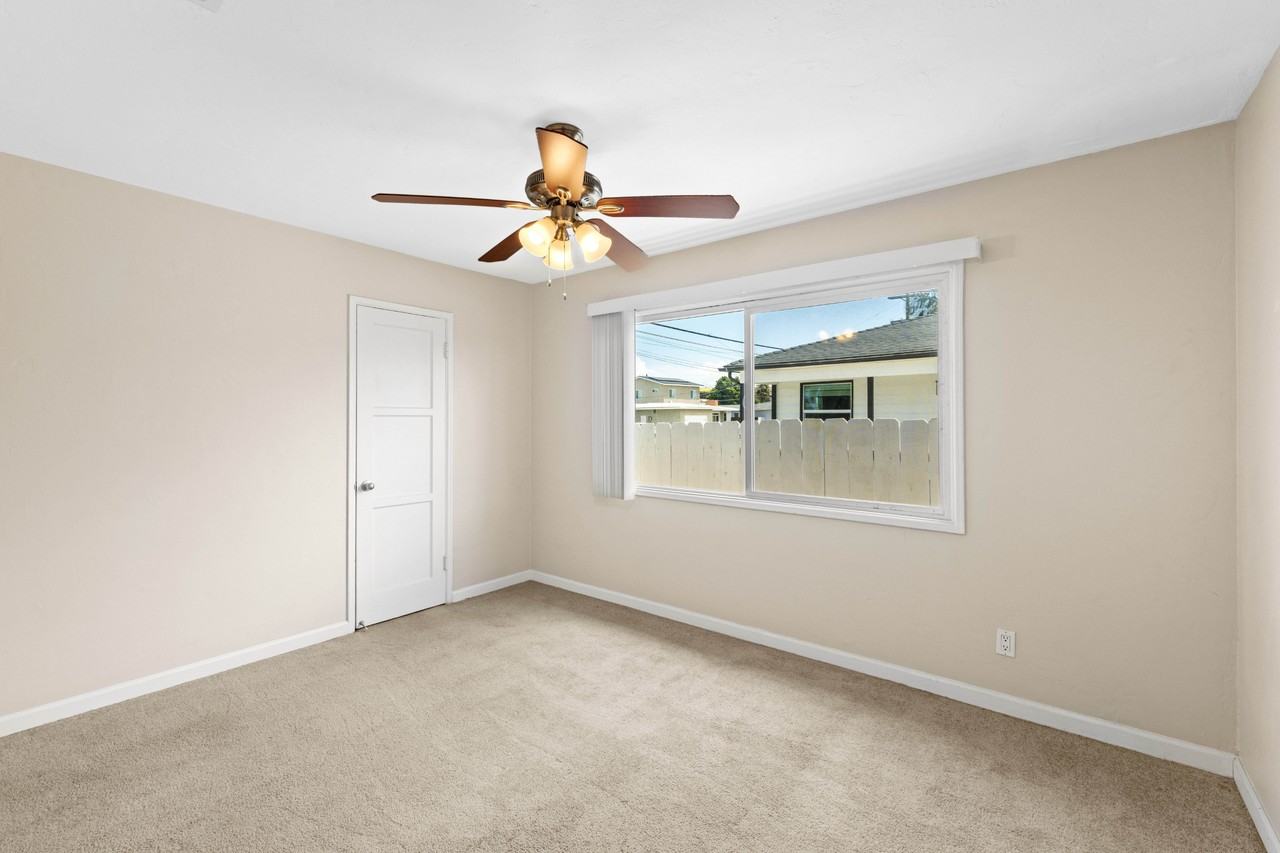 4926 63rd St #1 - Photo 5 of 15