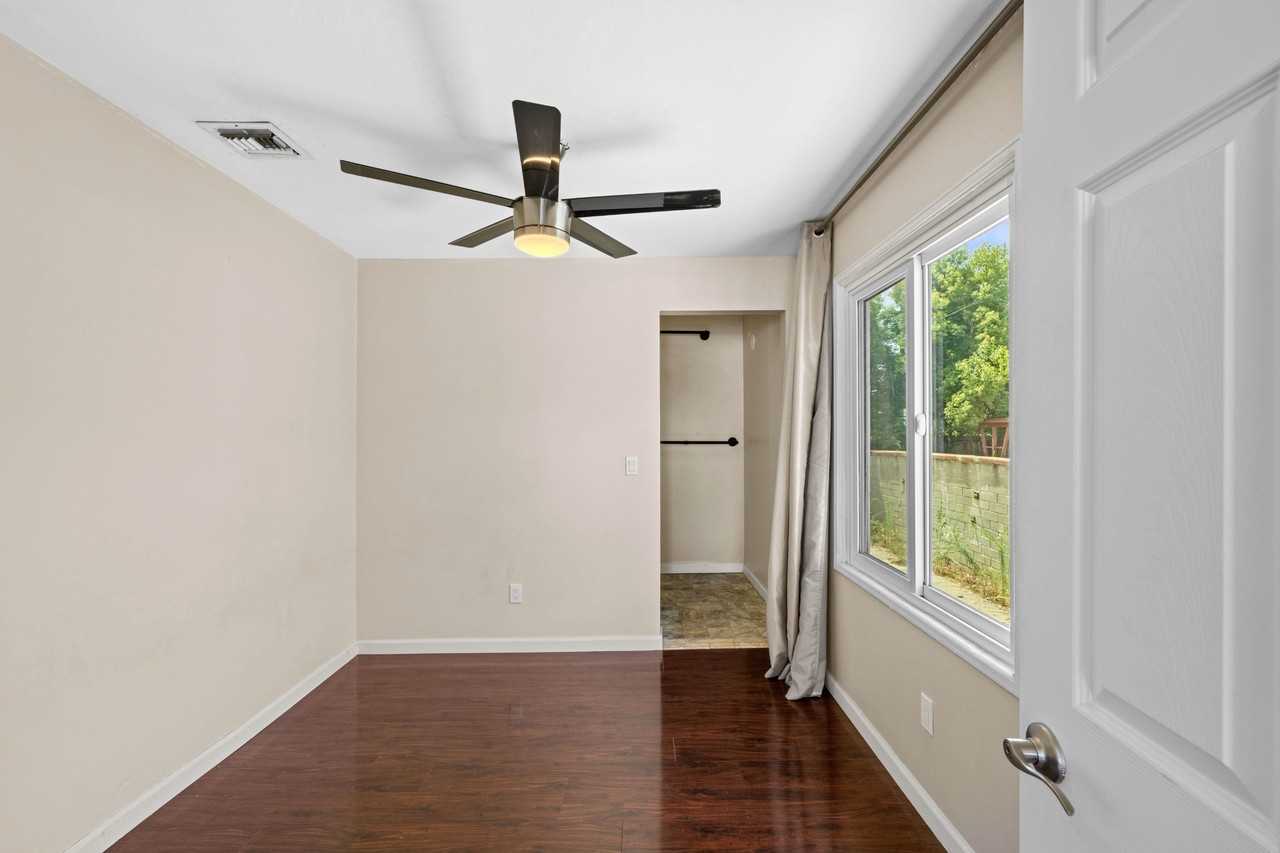 4926 63rd St #1 - Photo 6 of 15