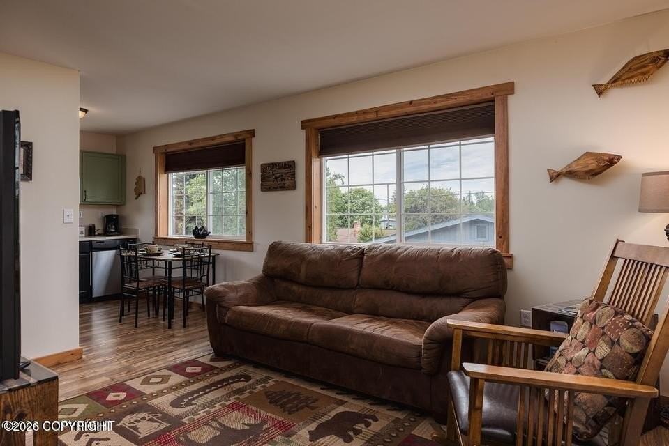 810 Dogwood St #B - Photo 6 of 15