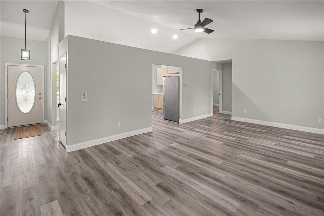 6 Swanage Dr - Photo 6 of 37