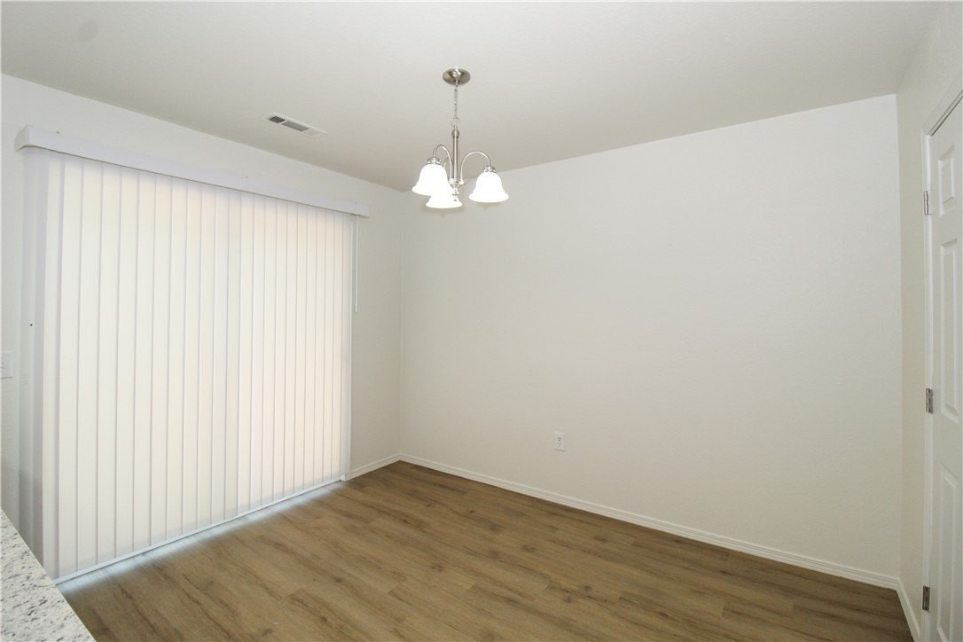 5 Iris Way #B - Photo 4 of 26