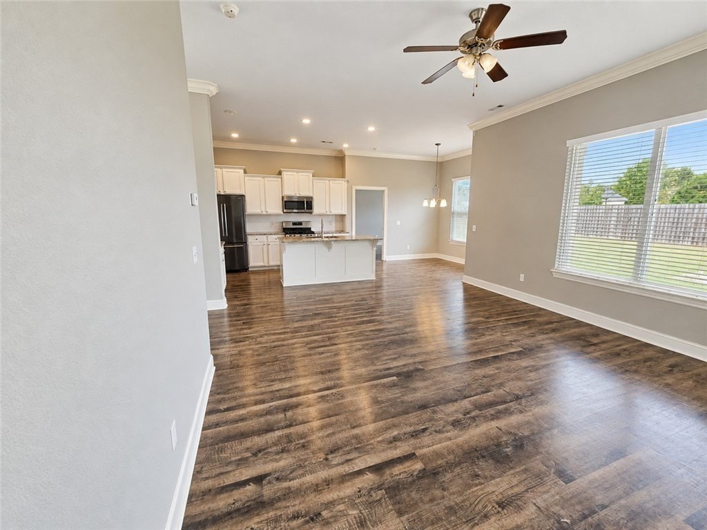 456 La Riata St - Photo 3 of 17