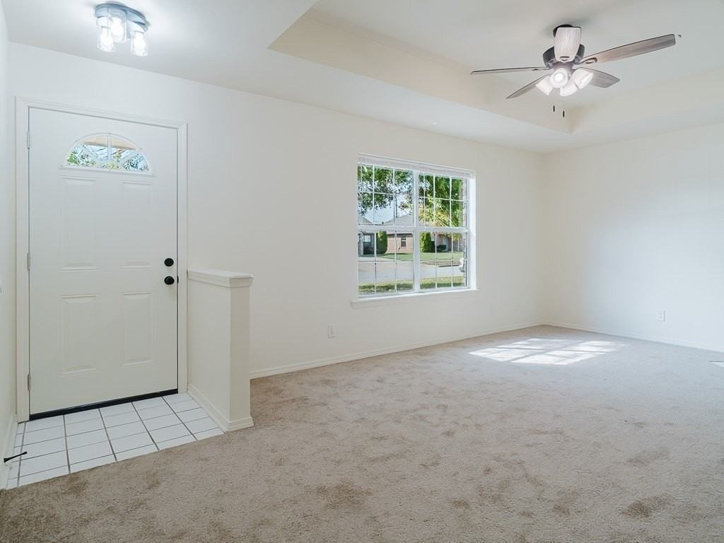 7 Holly Dr #A - Photo 3 of 24