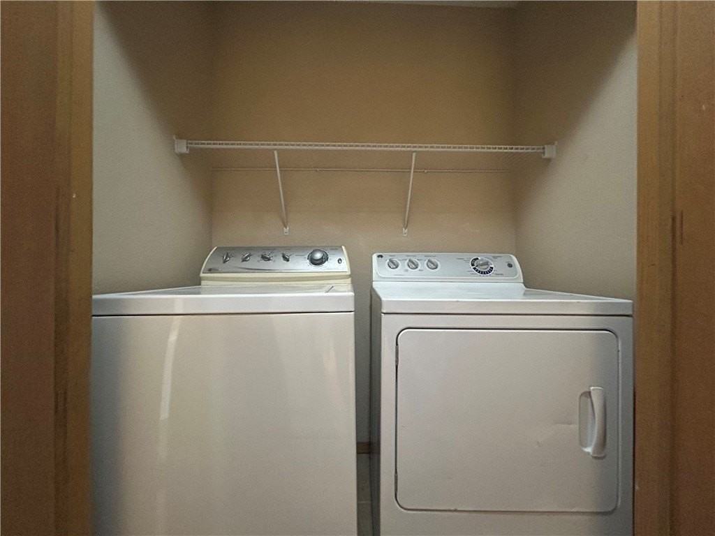 316 Erin Pl #101 - Photo 5 of 9