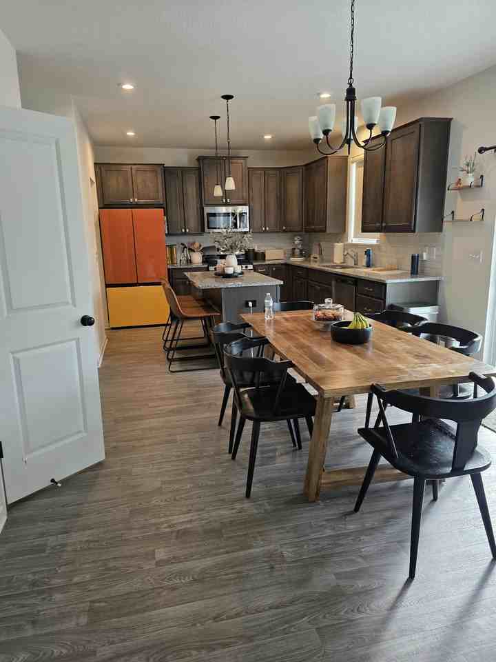 24313 Edgewater Drive - Photo 6 of 45