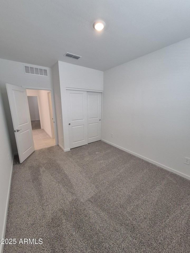 37097 W Prado St - Photo 6 of 27