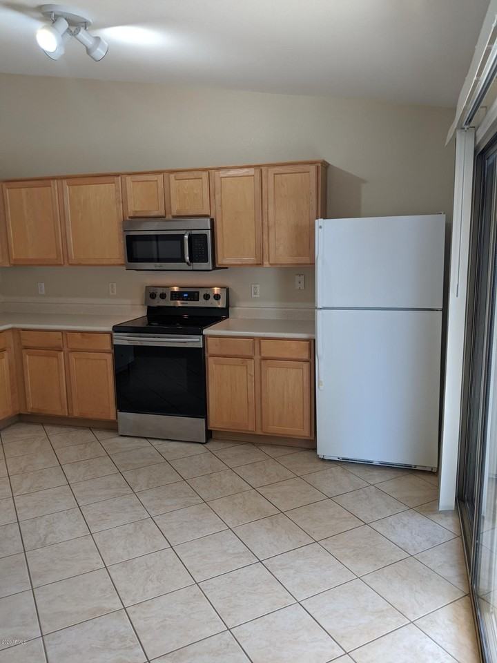9173 W Ross Ave - Photo 7 of 14