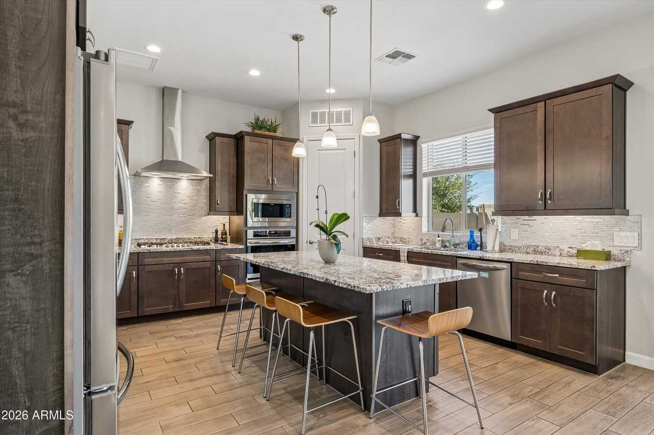 18422 N 65th Pl - Photo 3 of 46