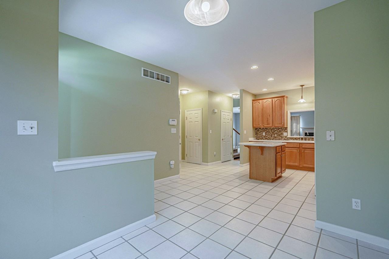 6608 Mine Drive - Photo 2 of 37
