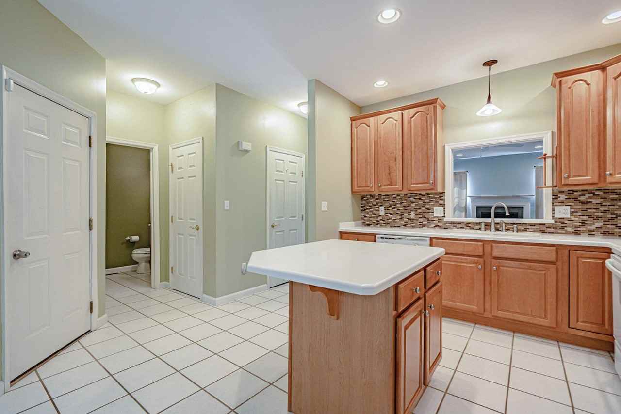 6608 Mine Drive - Photo 3 of 37