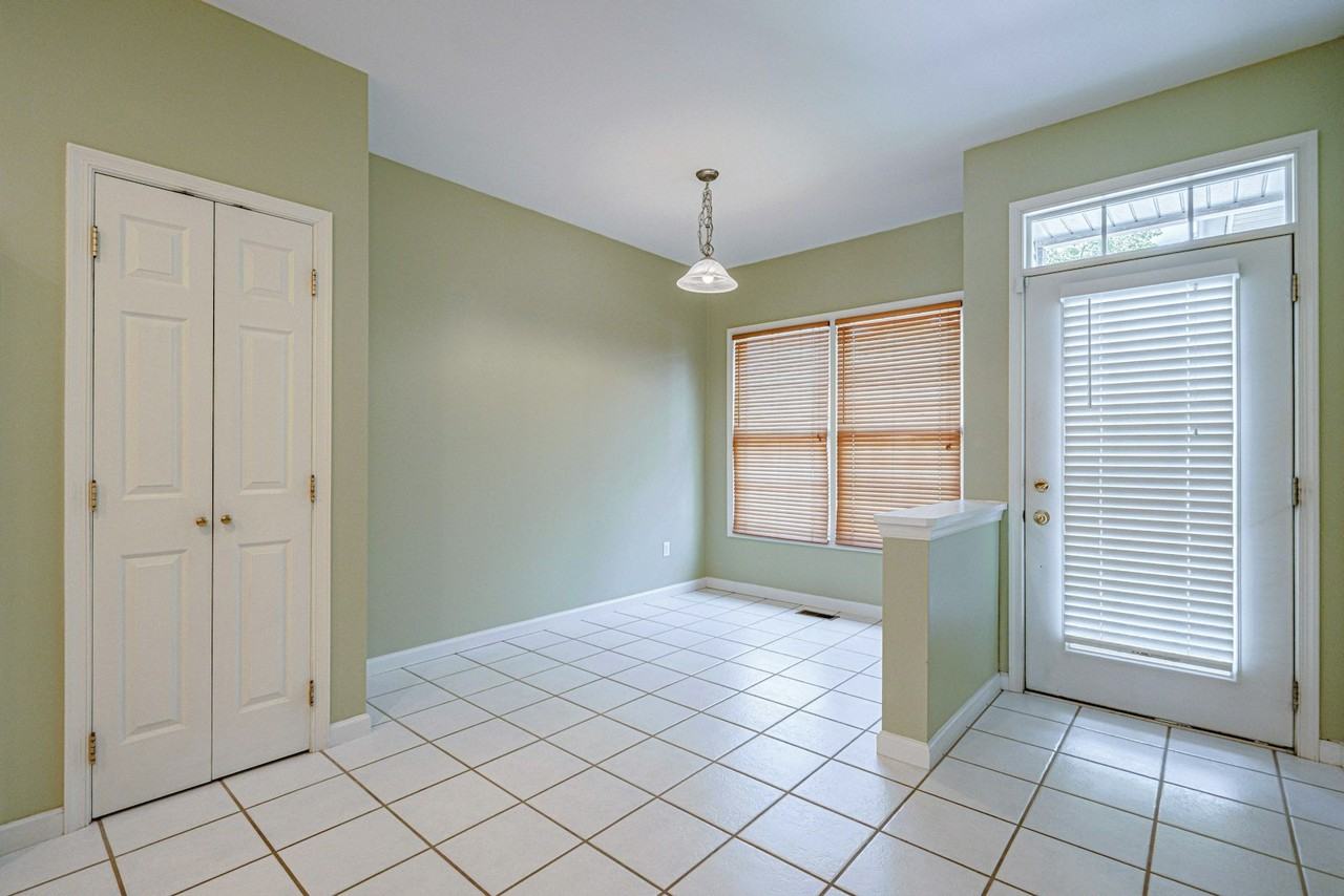 6608 Mine Drive - Photo 7 of 37