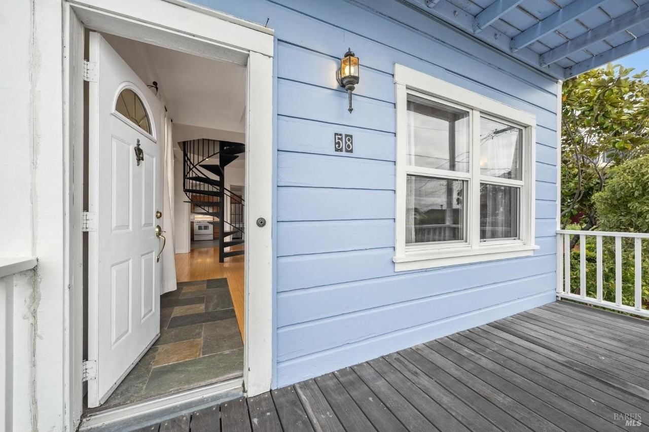58 Main St - Photo 5 of 50