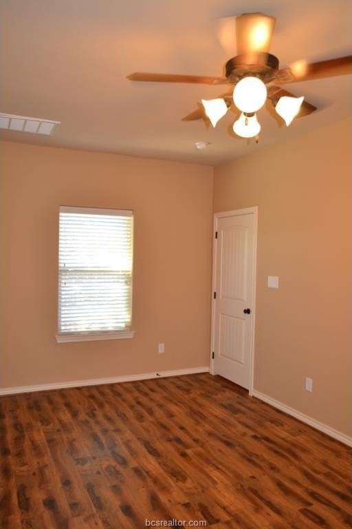 602 Maryem St - Photo 7 of 21