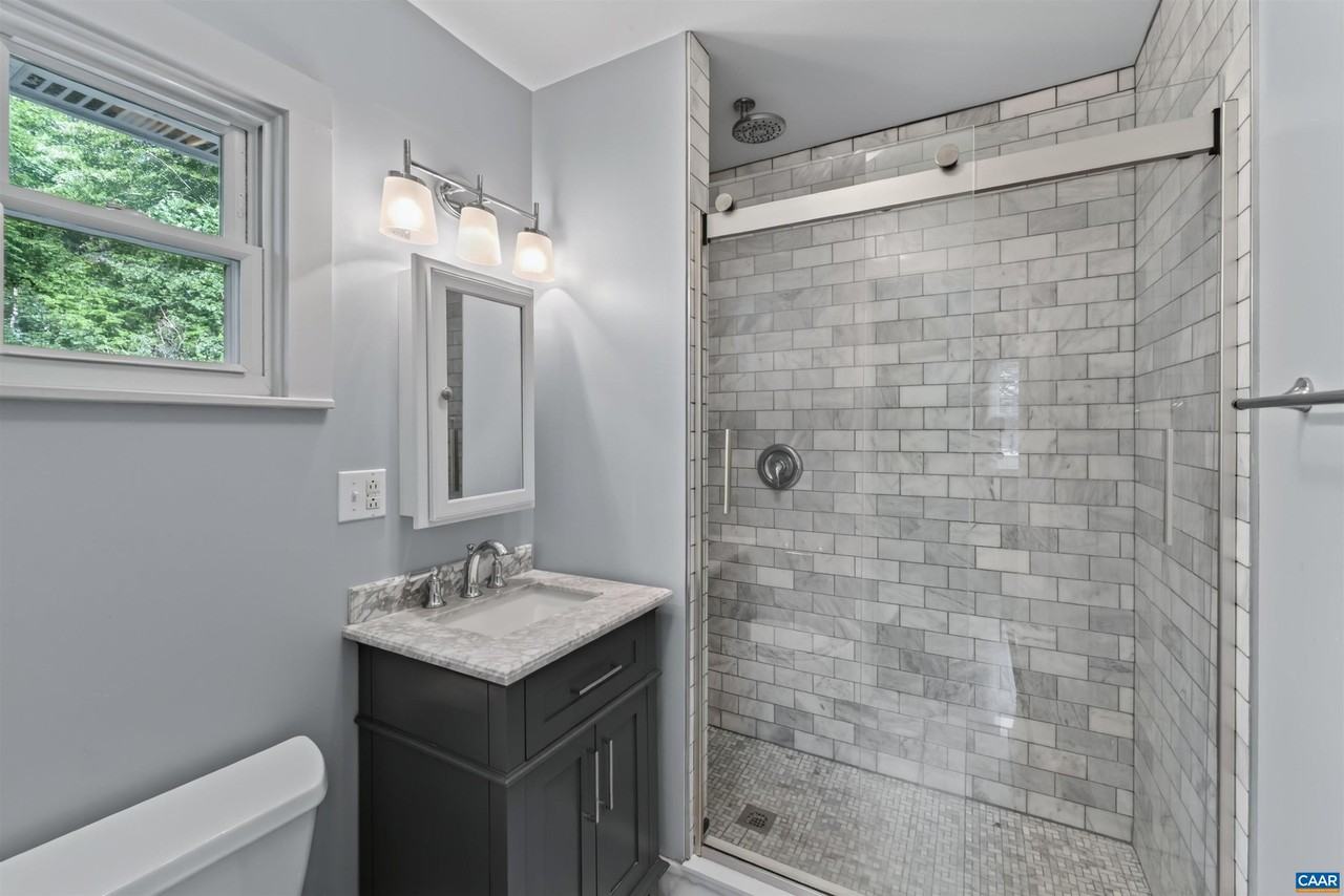 2751 Mcelroy Dr - Photo 7 of 14
