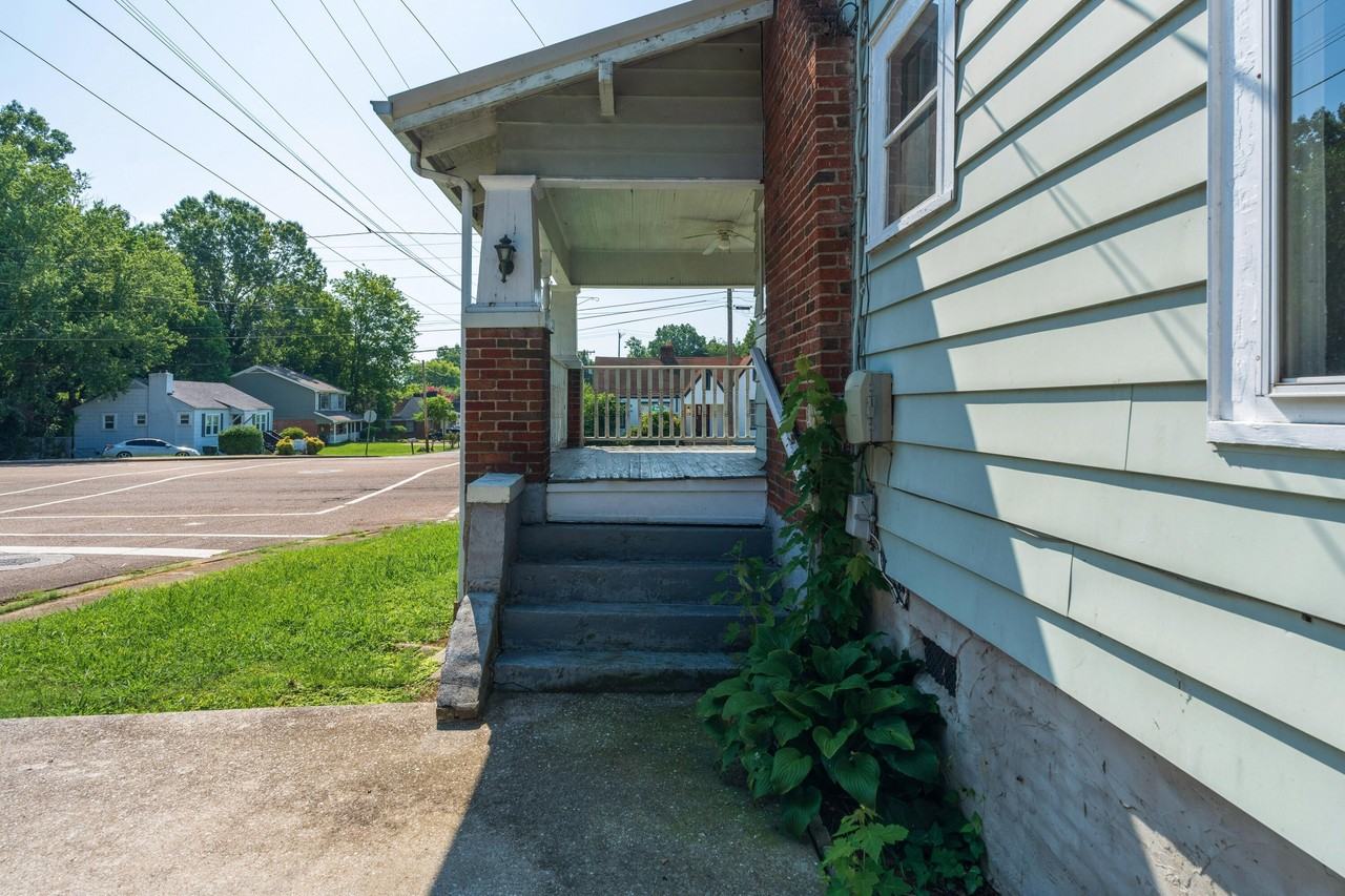 101 S Moore Rd - Photo 5 of 36