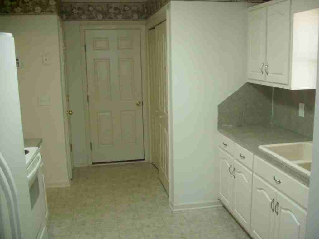 3419 Flintlock Dr - Photo 7 of 19