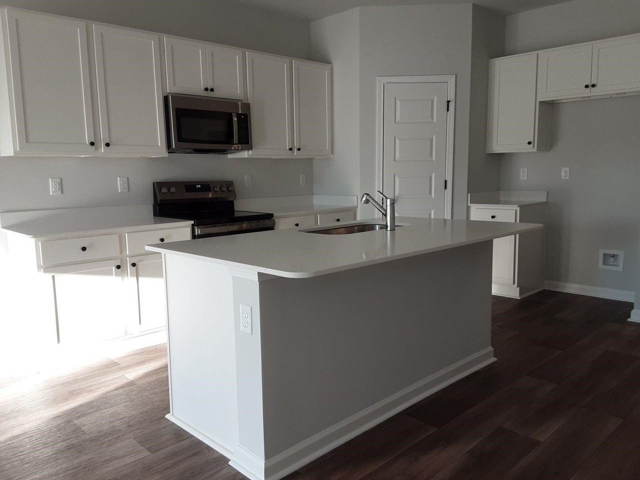1130 Redear Sunfish Ave - Photo 2 of 13