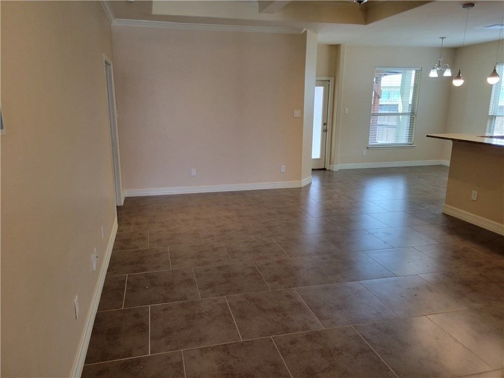 2213 Diamond Dr - Photo 4 of 25