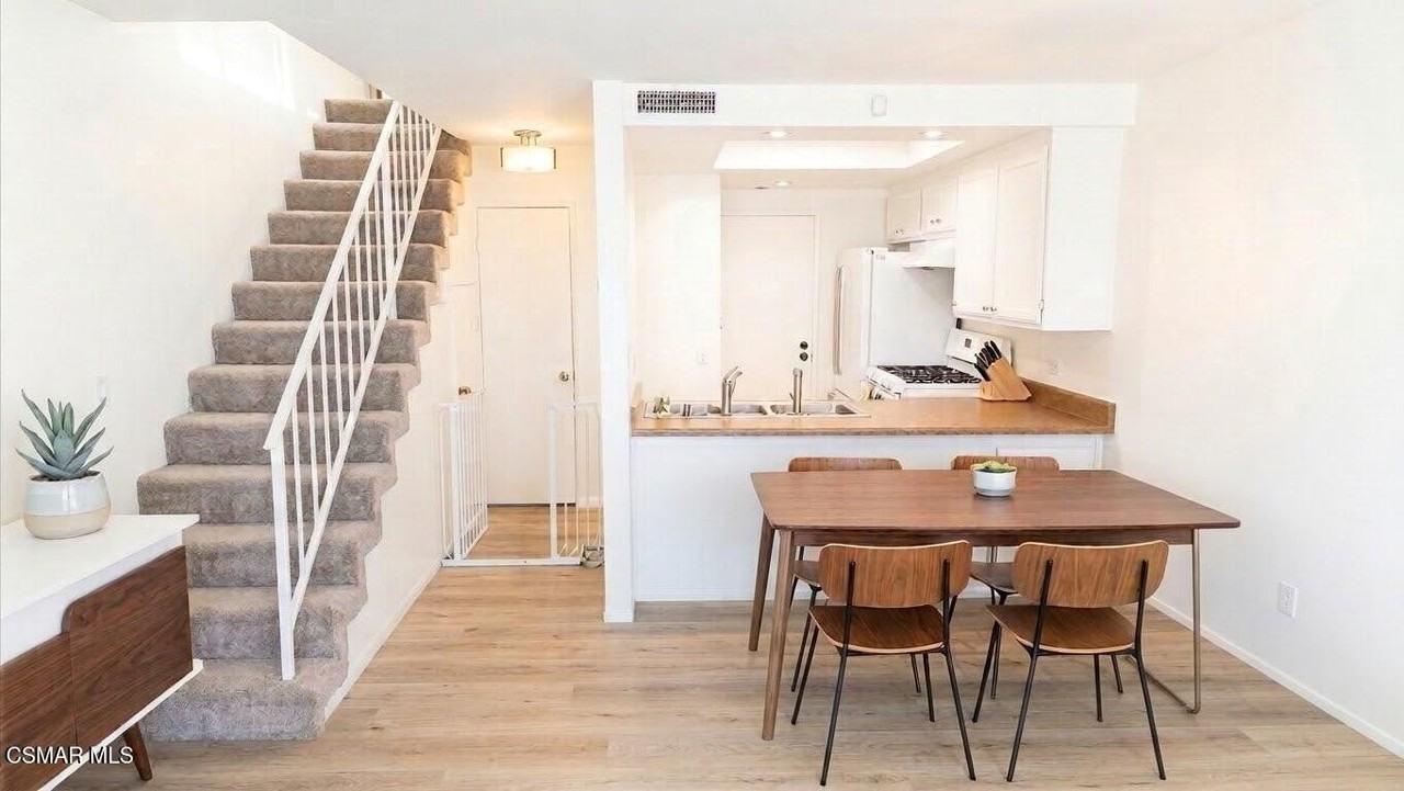 5249 Colodny Dr #2 - Photo 2 of 6