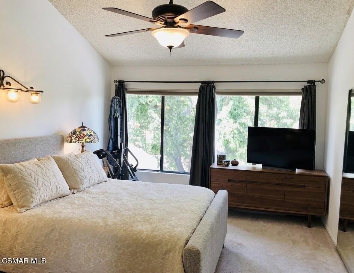 5249 Colodny Dr #2 - Photo 5 of 6