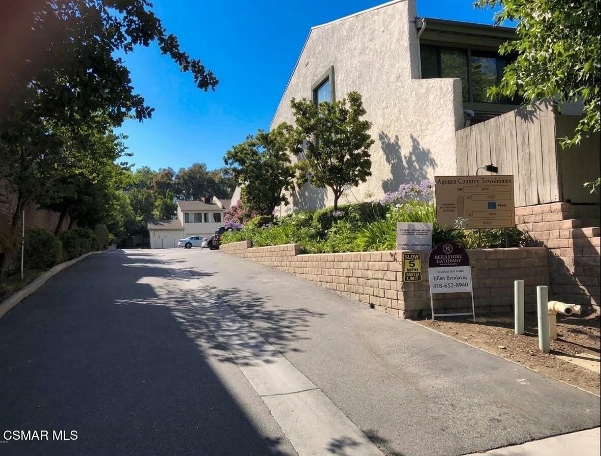 5249 Colodny Dr #2 - Photo 6 of 6
