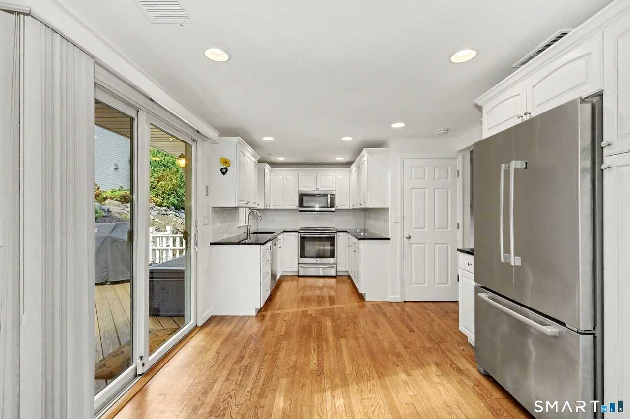 115 Parade Hill Rd #A - Photo 7 of 21