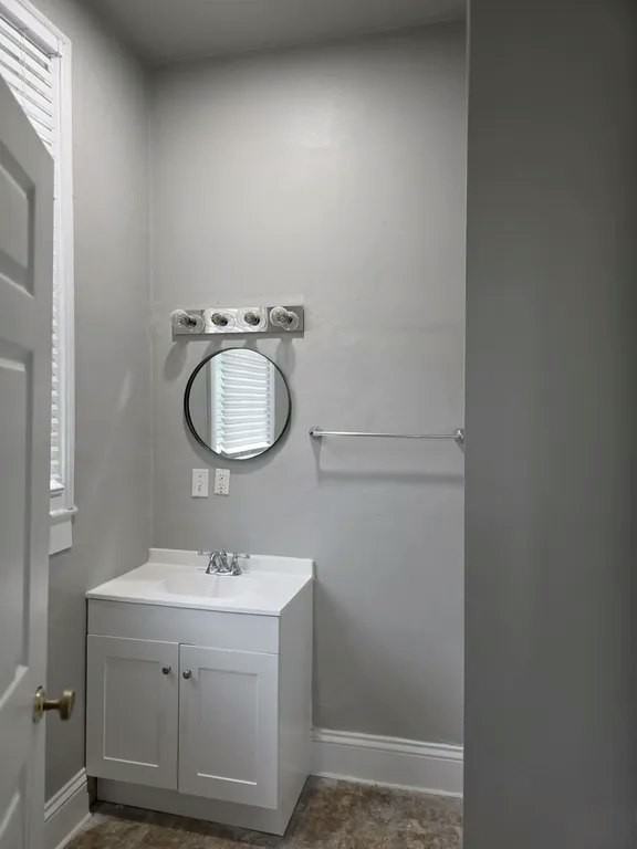 78 Parkview Avenue, Unit 1 - Photo 5 of 15