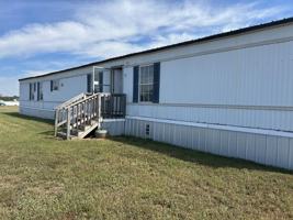 featured image of 213 Brandon Cir #65