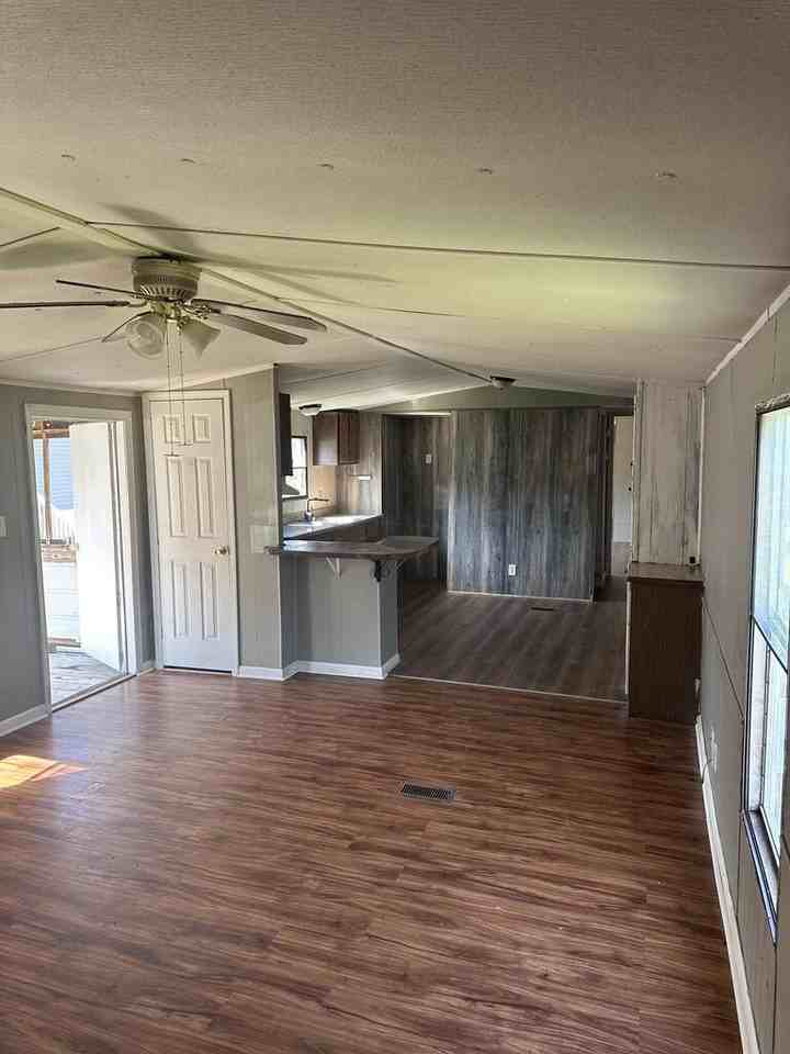 42 Evergreen Rd #B - Photo 6 of 19