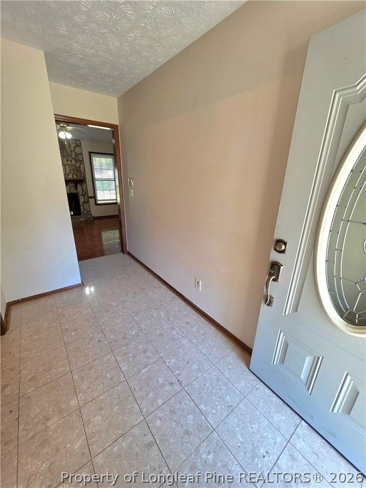 105 Wapiti Dr - Photo 5 of 36