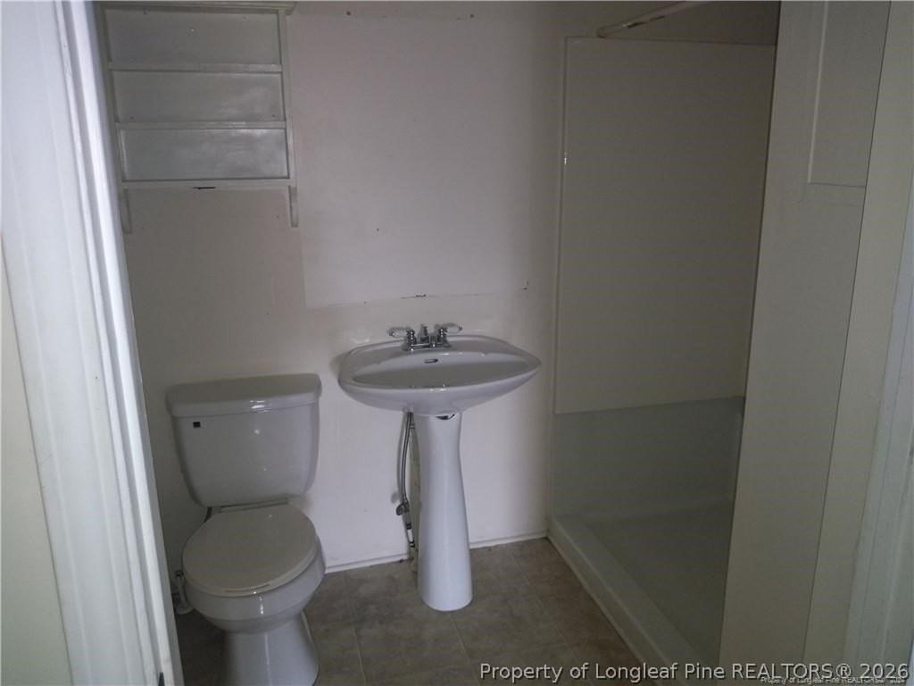 3921 Ellison St - Photo 3 of 4