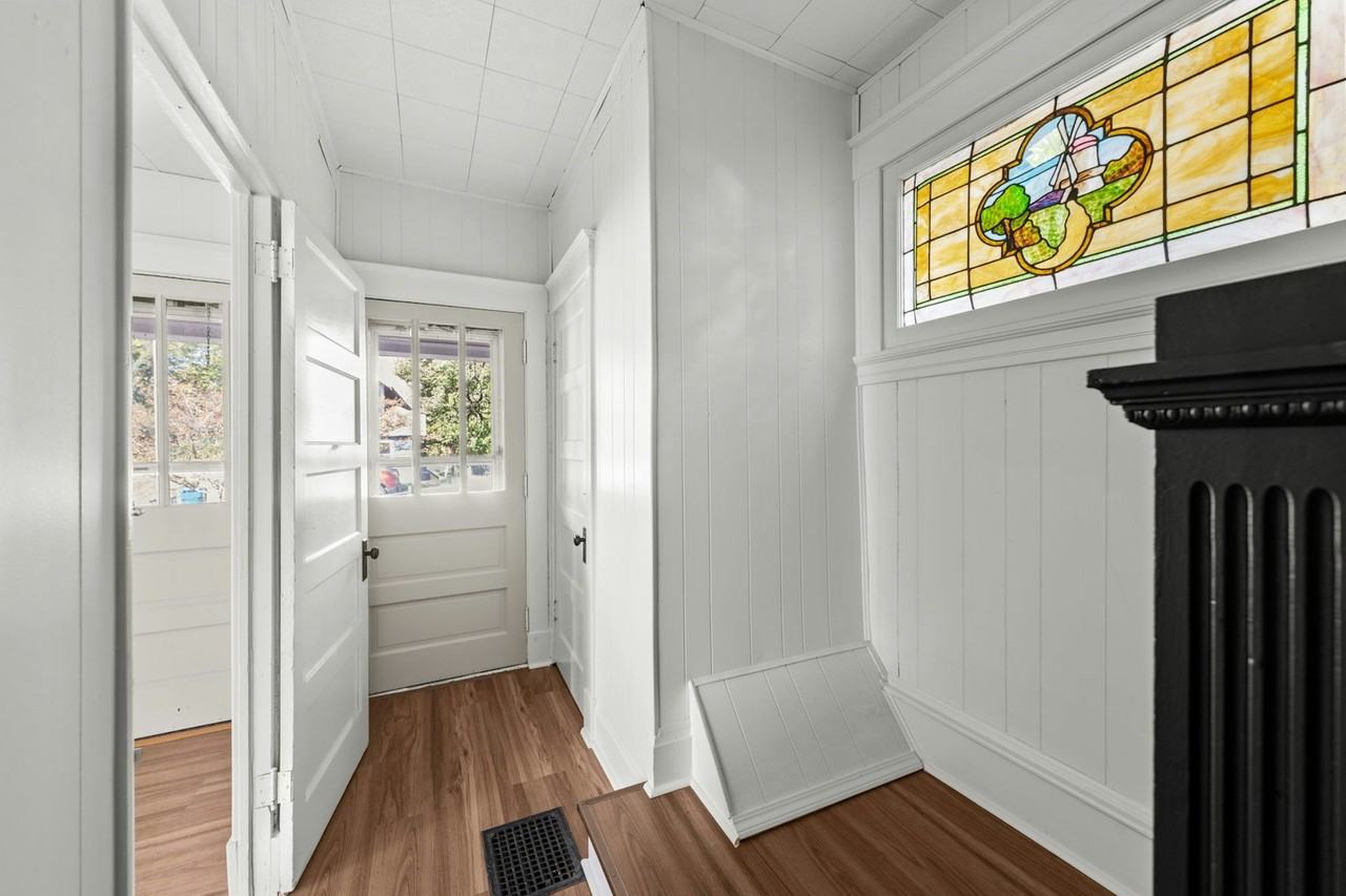 614 Hawthorne Avenue - Photo 6 of 40