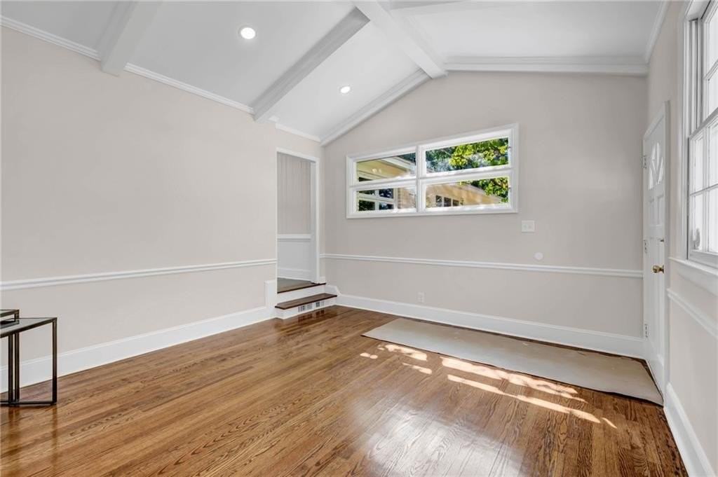 2173 Hannah Ln - Photo 6 of 50