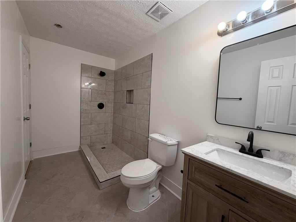 4499 Browning Ct Ne - Photo 7 of 18
