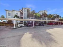 featured image of 10381 Butterfly Palm Dr #944