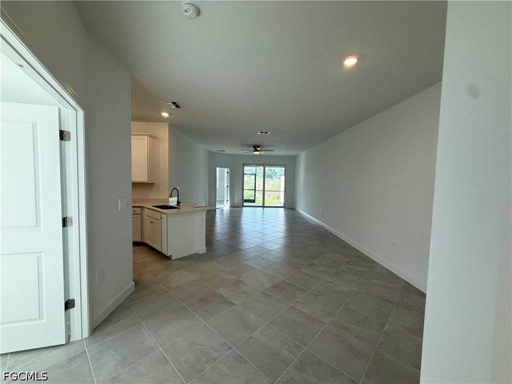 18822 Copperhead Ct N - Photo 5 of 26
