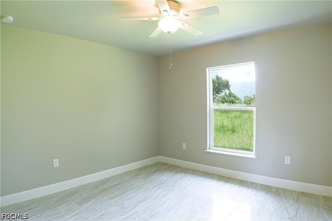 1787 Maryland Ave - Photo 6 of 15