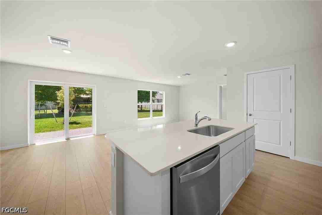 3030 Sw 15th Pl - Photo 4 of 31