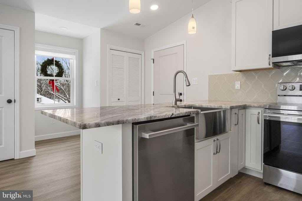 2185 Kimberton Rd - Photo 5 of 6