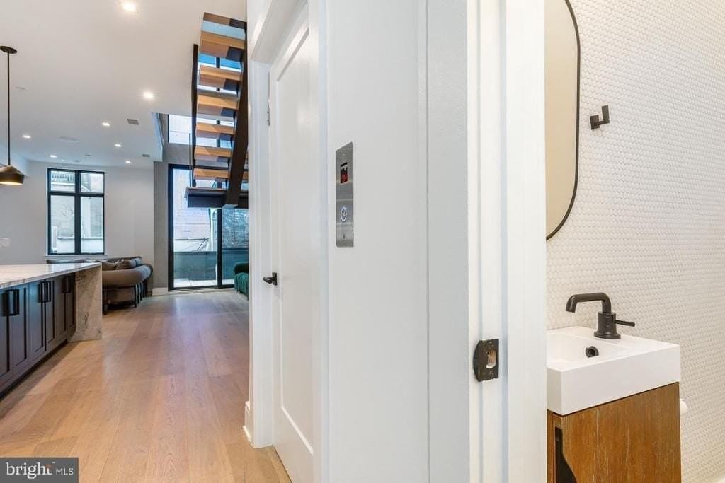2320 Sansom St - Photo 3 of 49